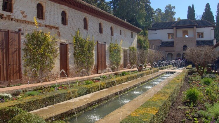 Water fountains in the summer palace.