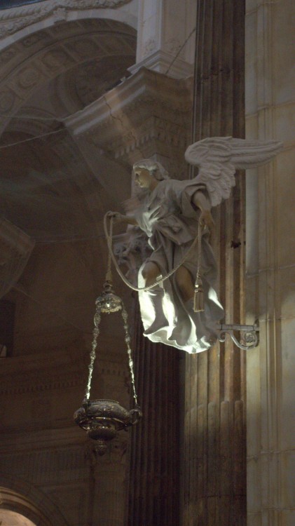 Angel in Cadiz Cathedral.