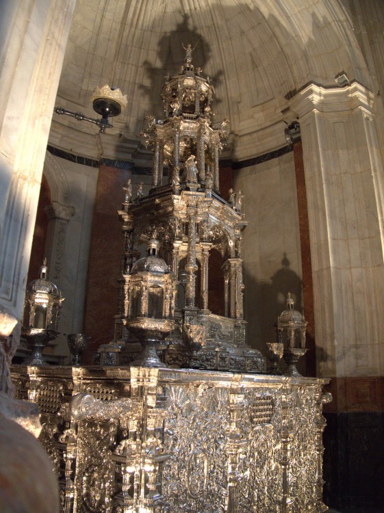 The Corpus Christi monstrance of Cadiz. This is 5m tall and made entirely of silver, it's absolutely incredible just how rich the Catholic Church is.