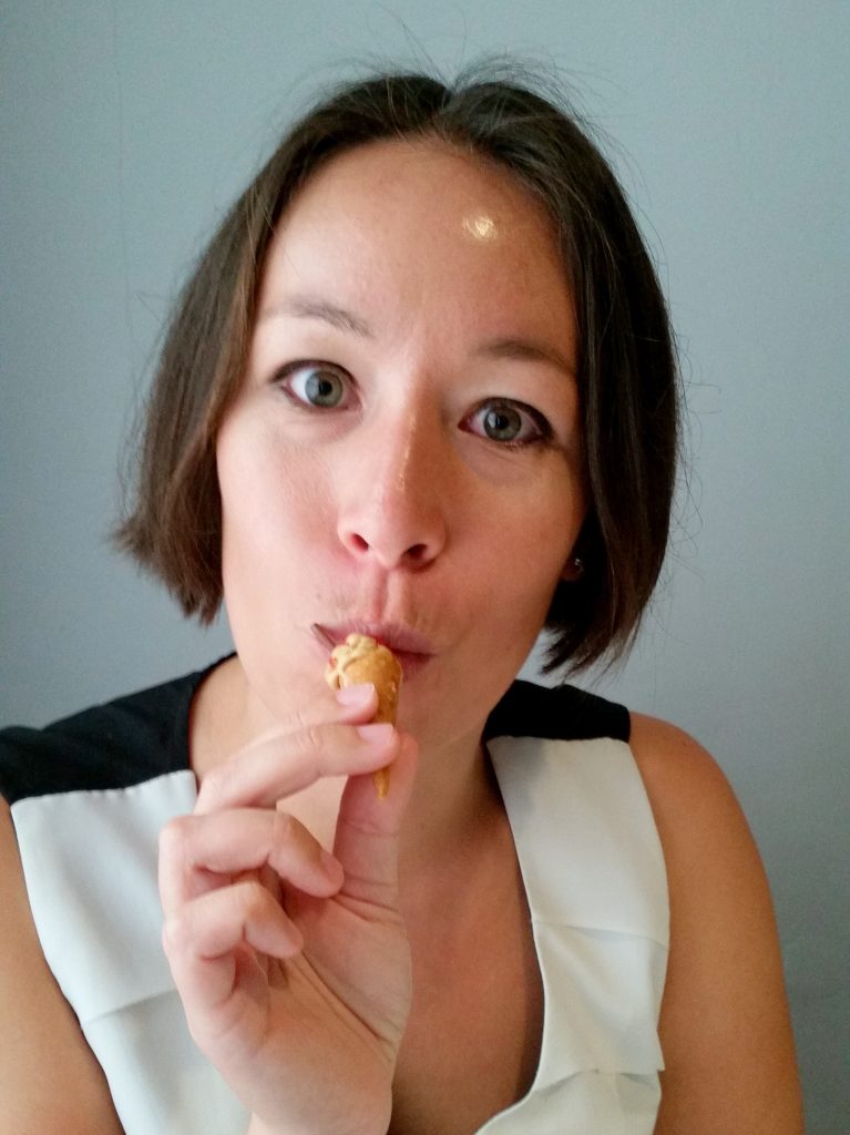 Enjoying a nice chilli crab ice cream.