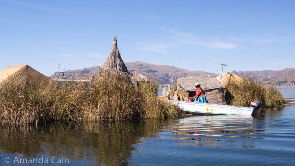 The less traditional way of getting between the floating islands.