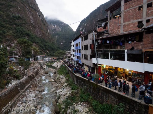 The line for the Machu Picchu bus at 6:00am. It's about 500m long.