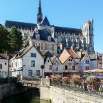 The charming canals of Amiens.